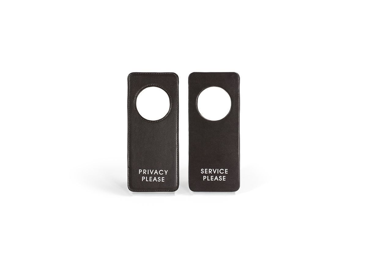 London Door Hanger - Brown