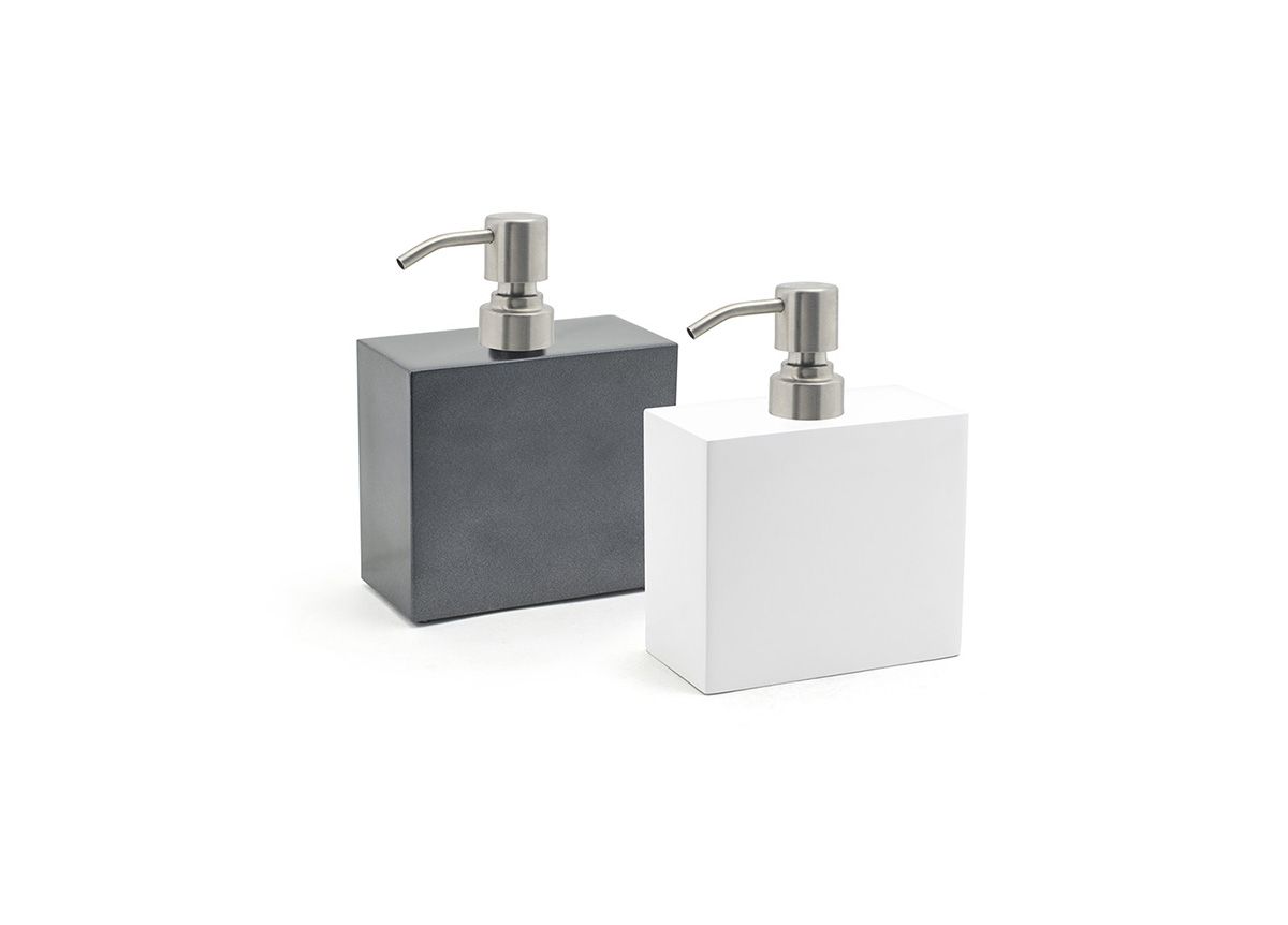 28 oz New York Pump - with Brushed Top