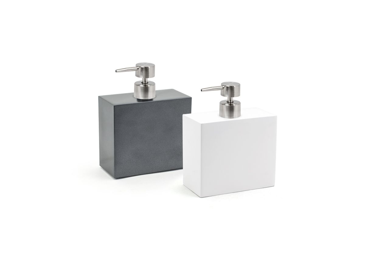 28 oz New York Pump - with Low Profile Top