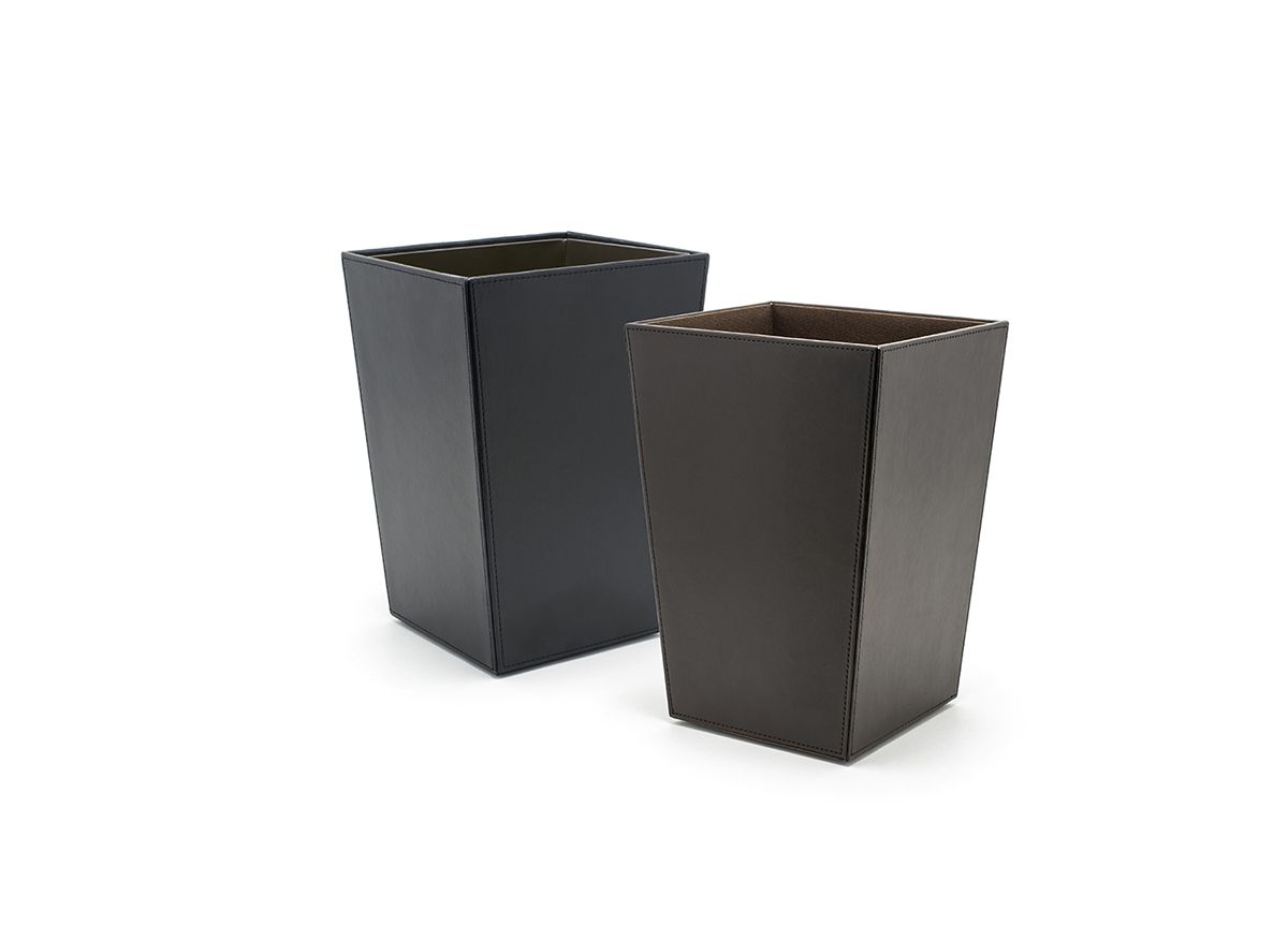 8.25 qt London Small Flare